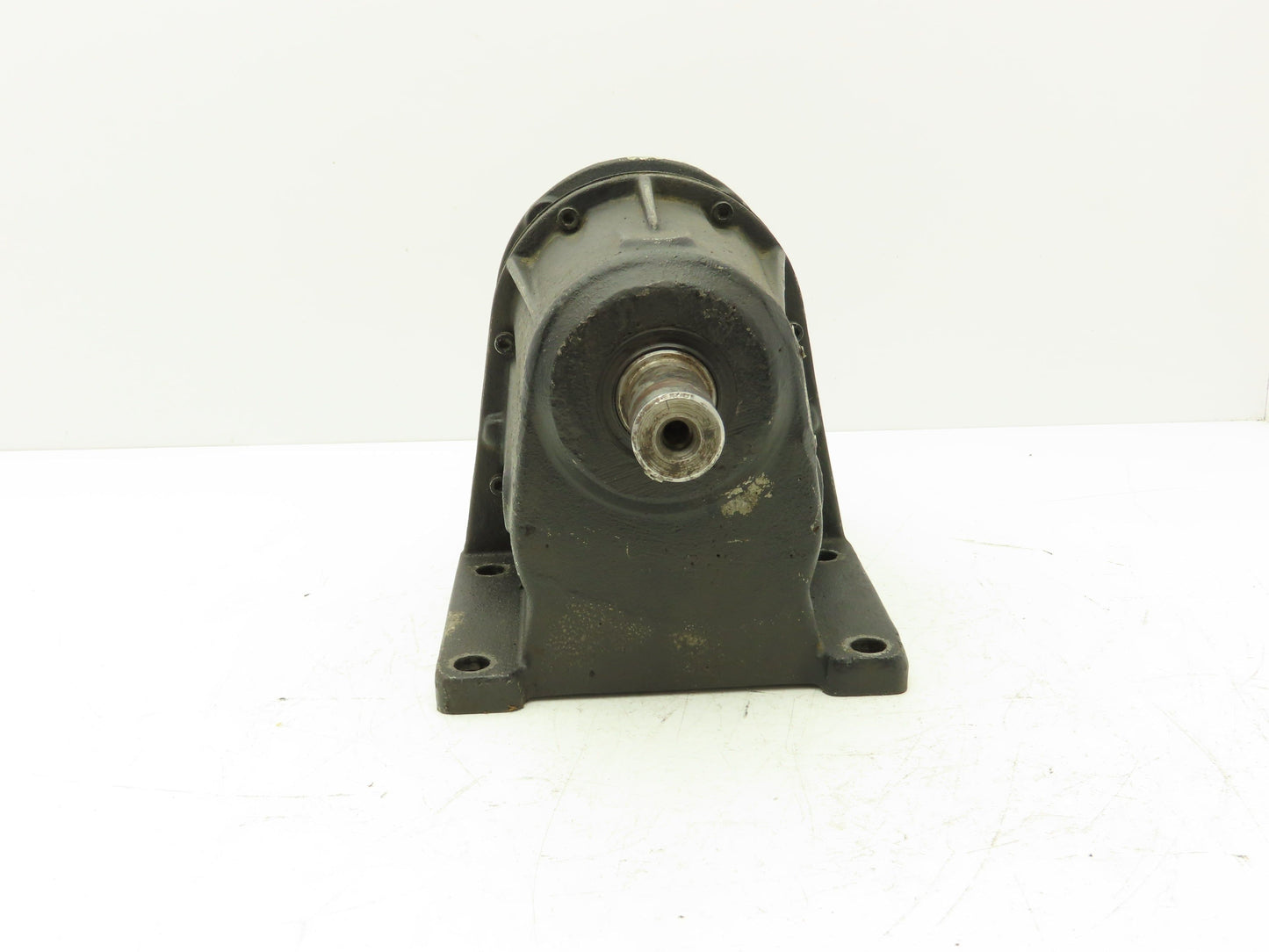 Lenze 12.602.12.1.5 Inline Gearbox 6.3:1 Reducer 285 RPM IEC Metric Frame