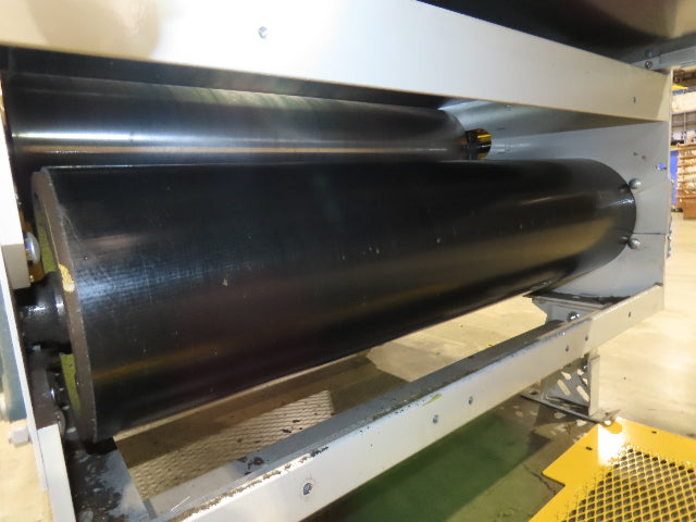 Hytrol 36"x 54' Slider Bed Conveyor Parcel Belt 1.5Hp 480V Center Drive 57 FPM