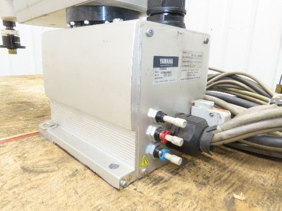 Yamaha YK500XG High Speed Robot Arm With Cables (No Controller)