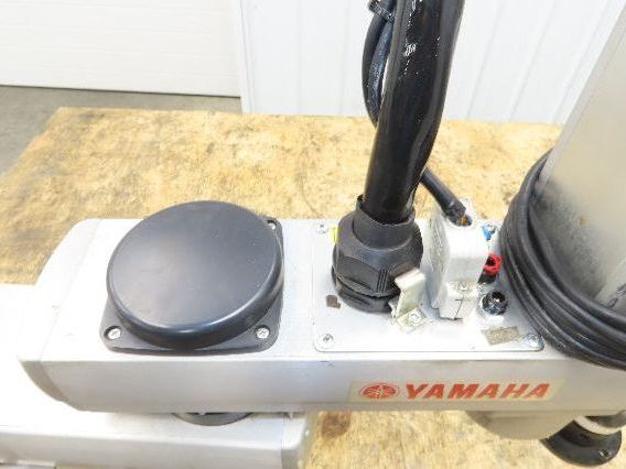 Yamaha YK500XG High Speed Robot Arm With Cables (No Controller)