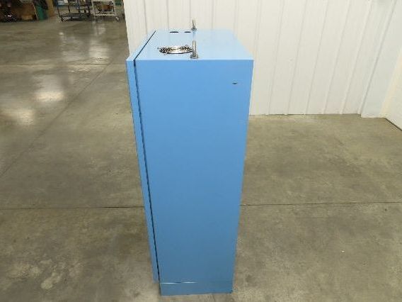 Takigen Freestanding Electrical Enclosure 1100x650x400mm 43x25x14" Disconnect