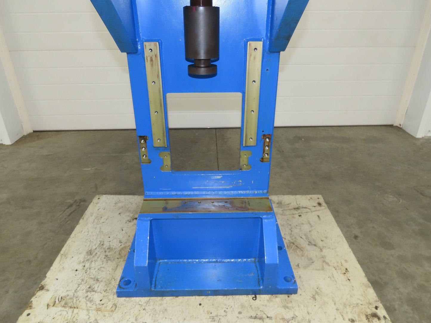 Hirotaka PCH-24-1015-V3-G Pneumatic Press 24 Ton 100mm Stroke 15mm High Thrust