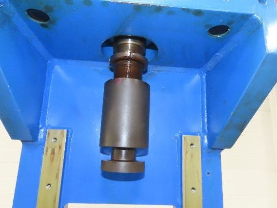 Hirotaka PCH-24-1015-V3-G Pneumatic Press 24 Ton 100mm Stroke 15mm High Thrust