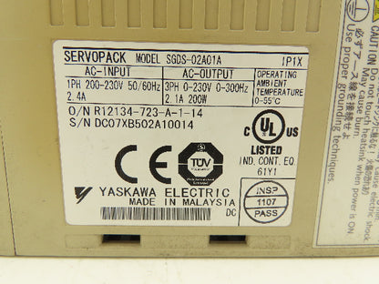 Yaskawa SGDS-02A01A AC Motor Drive 1PH 230V 2.4A In 3PH 0-230V 0-300Hz 200W Out