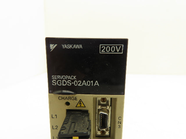 Yaskawa SGDS-02A01A AC Motor Drive 1PH 230V 2.4A In 3PH 0-230V 0-300Hz 200W Out