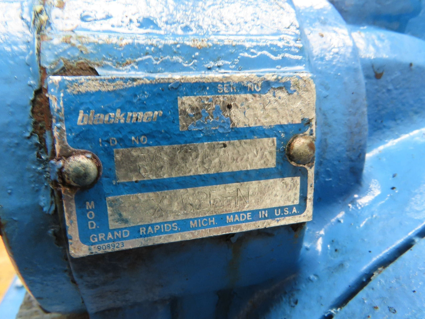 Blackmer XLW2E-N  2" Sliding Vane Pump 5Hp 230/460V RH Inlet