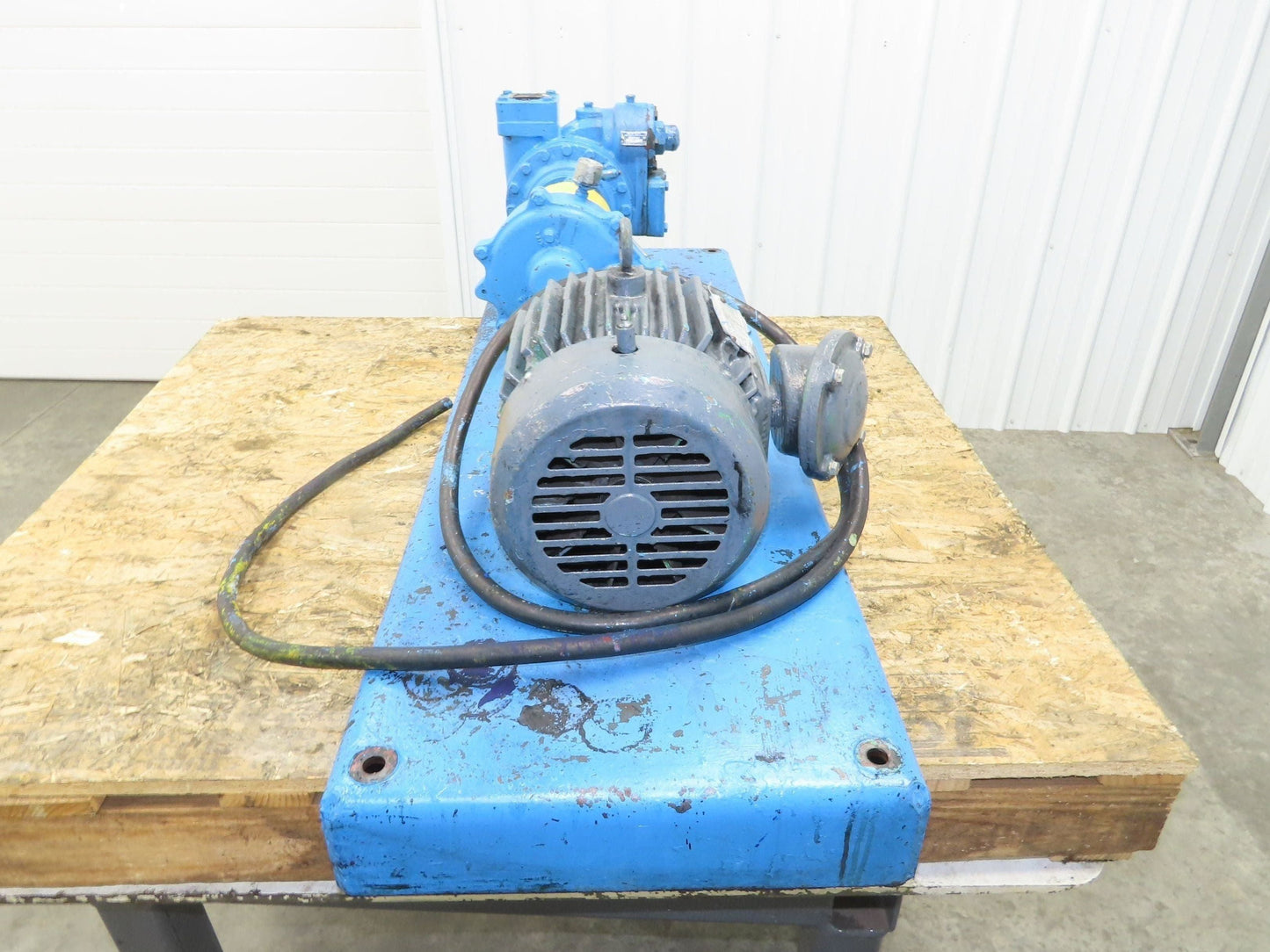 Blackmer XLW2E-N  2" Sliding Vane Pump 5Hp 230/460V RH Inlet