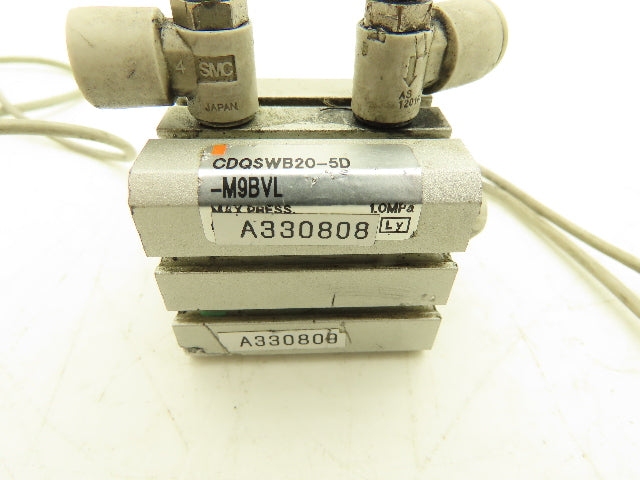SMC CDQSWB20-5D-M9BVL Pneumatic Air Cylinder Double End 5mm Stroke Lot of 2