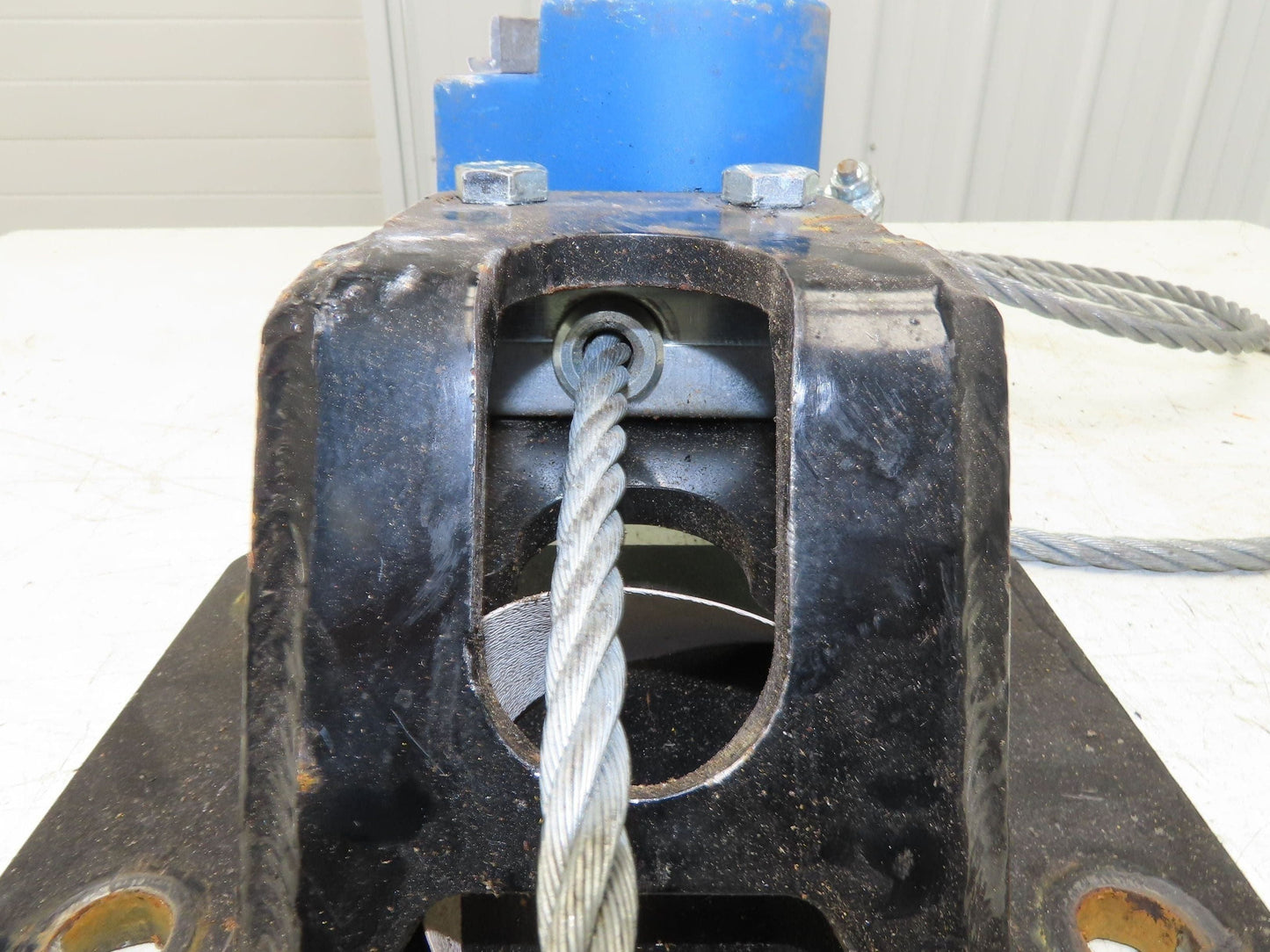 Starke S2KLAS Overspeed Secondary Brake Device 2204lb 100FPM Scaffold Protection