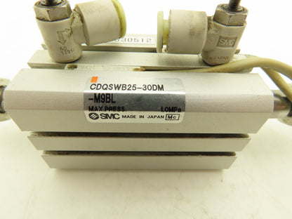SMC CDQSWB25-30DM-M9BL Pneumatic Air Cylinder Double End 5mm Stroke Lot of 2