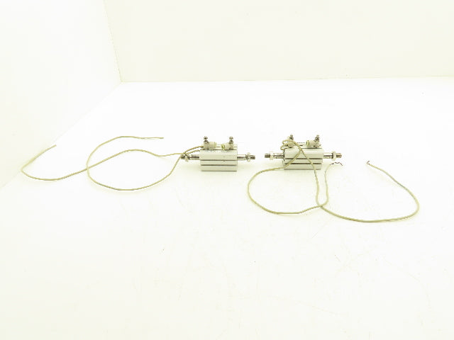 SMC CDQSWB25-30DM-M9BL Pneumatic Air Cylinder Double End 5mm Stroke Lot of 2