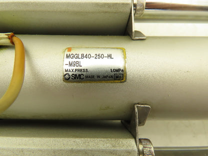 SMC MGGLB40-250-HL-M9BL Guided Air Cylinder 40mm Bore 220mm Stroke 145 PSI