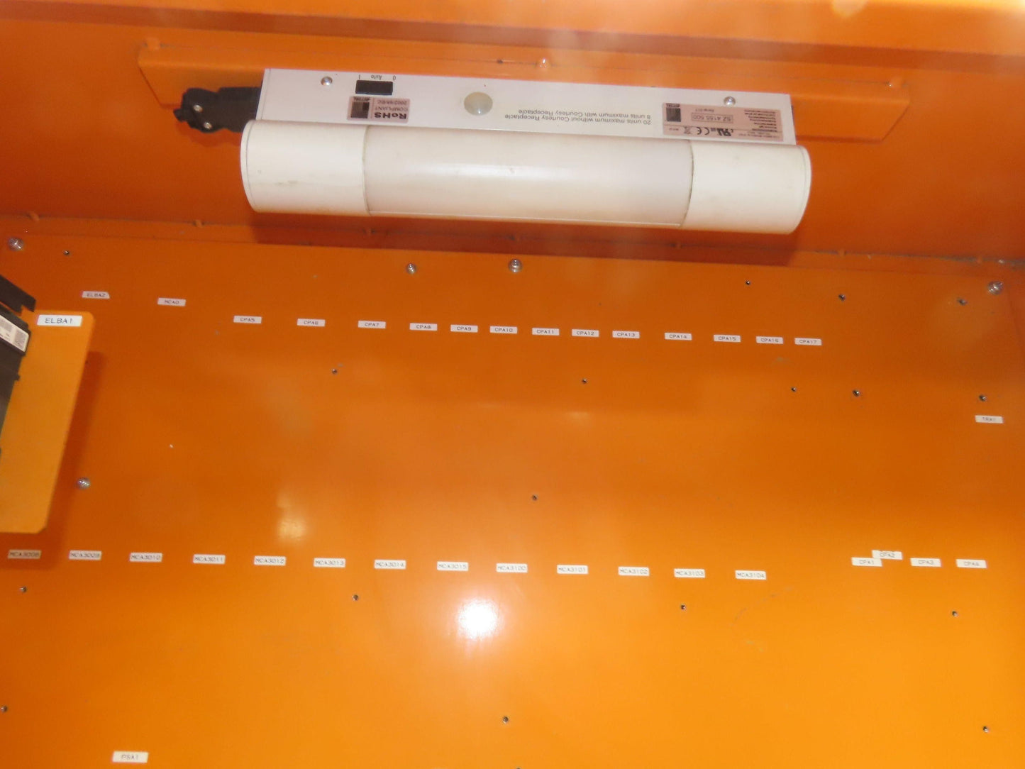 Takigen Freestanding Electrical Enclosure 1100x1000x300mm 40A Disconnect