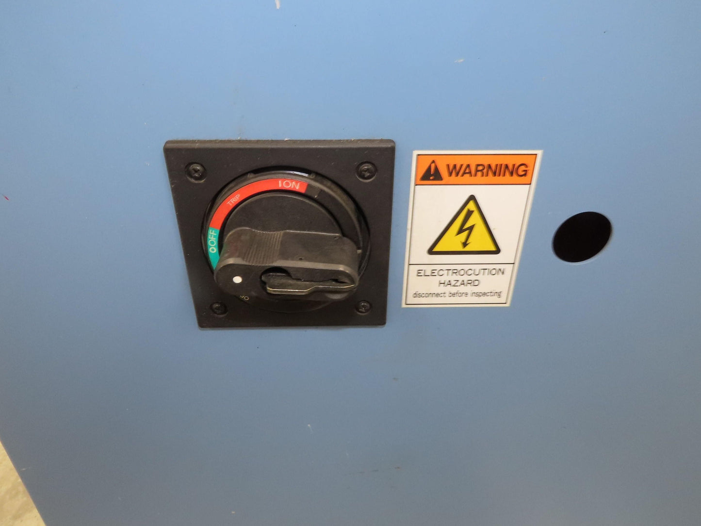 Takigen Freestanding Electrical Enclosure 900x1600x350mm 50A Disconnect