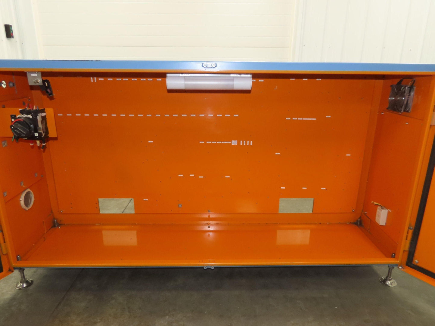 Takigen Freestanding Electrical Enclosure 900x1800x400mm 60A Disconnect