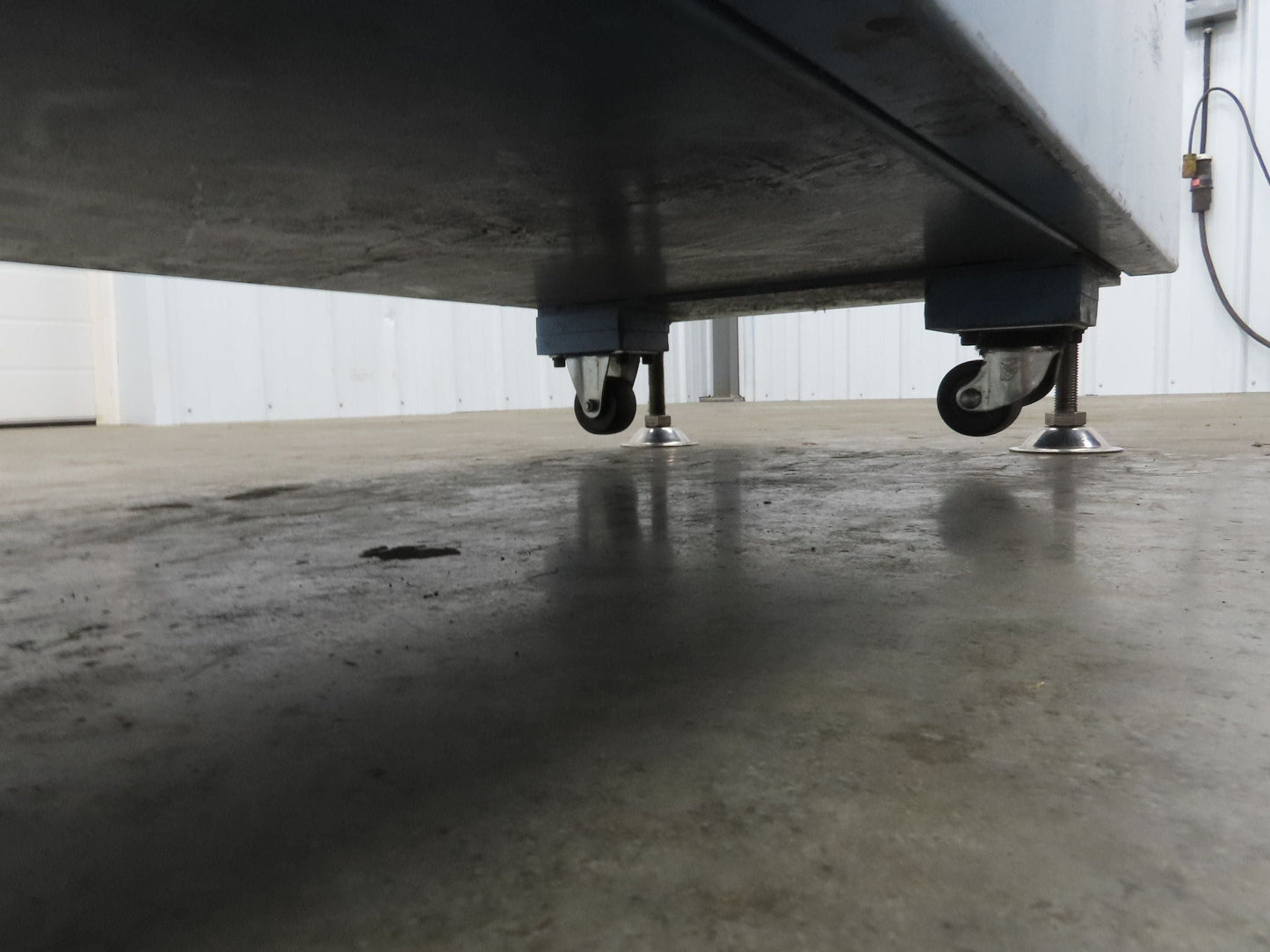 Takigen Freestanding Electrical Enclosure 900x1400x400mm 30A Disconnect