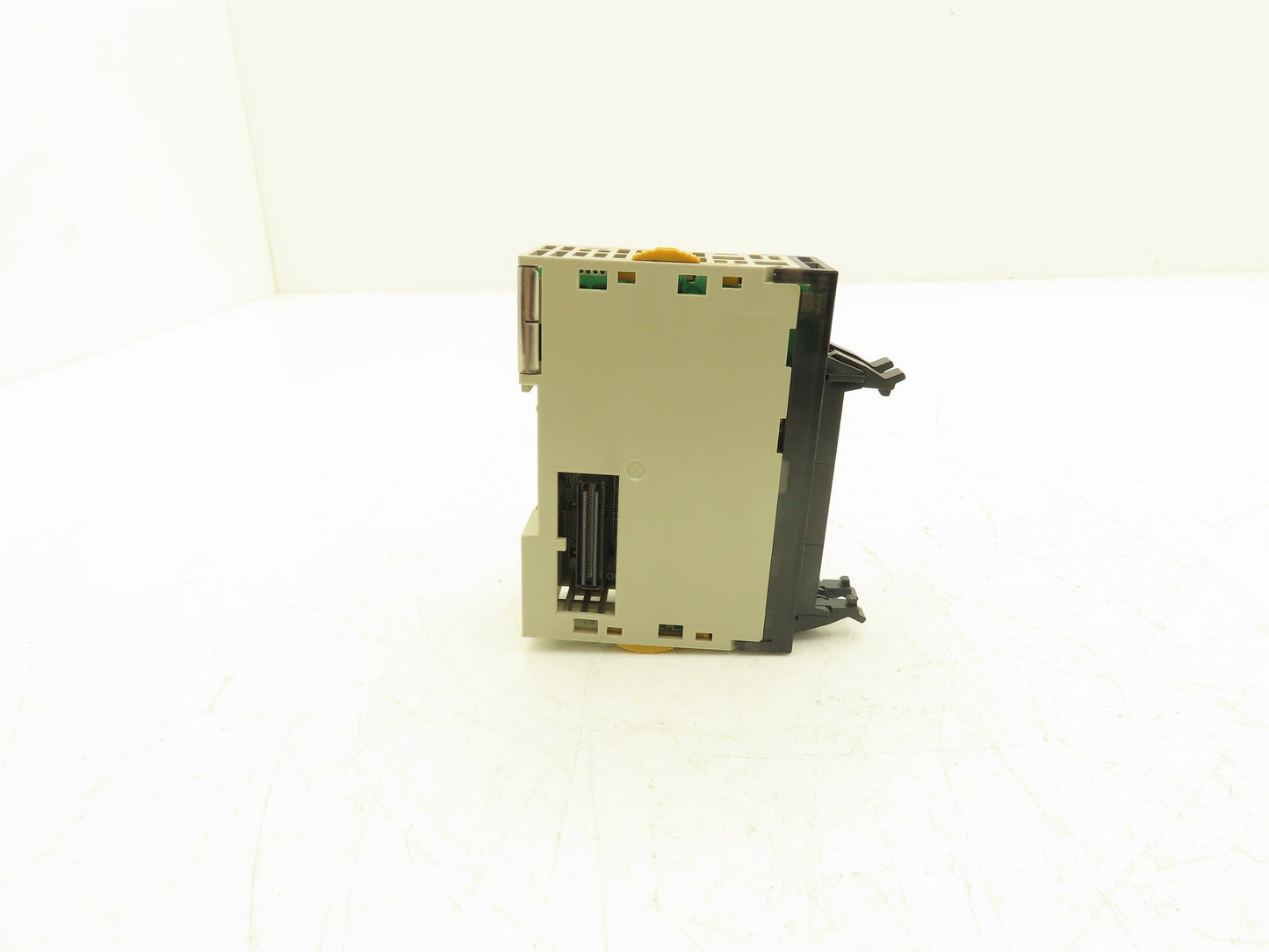 Omron CJ1W-OD263 Output Unit Module 24VDC