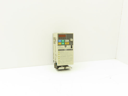Omron 3G3MV-C2002 Sysdrive Variable Speed Inverter Drive VFD 1/4Hp 230V 3PH