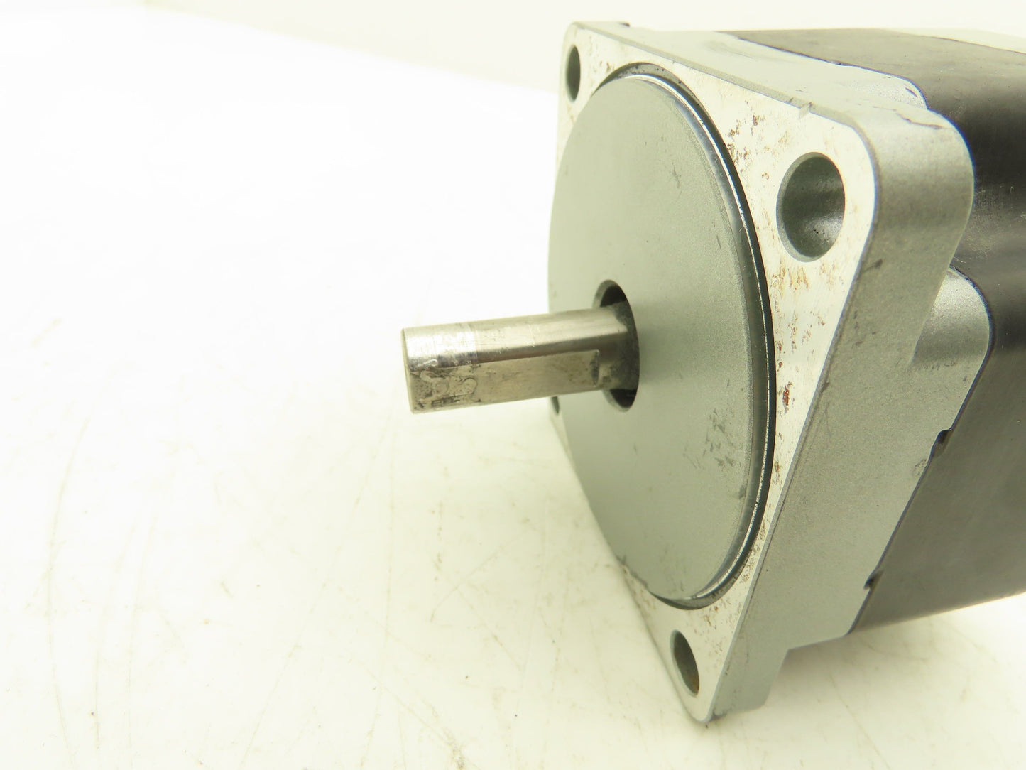 Oriental Motor BLM5400HP-ACS Brushless Stepper Motor 0-240VAC 0-333Hz 3000 RPM