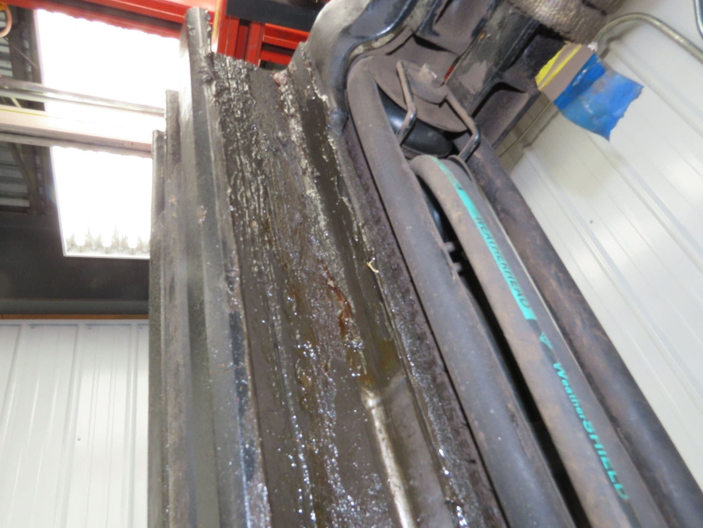 Hyster E30Z Forklift 3 Stage Mast 187" @ 2800LB From Hyster E30Z