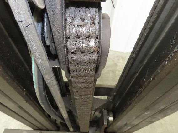 Hyster E30Z Forklift 3 Stage Mast 187" @ 2800LB From Hyster E30Z