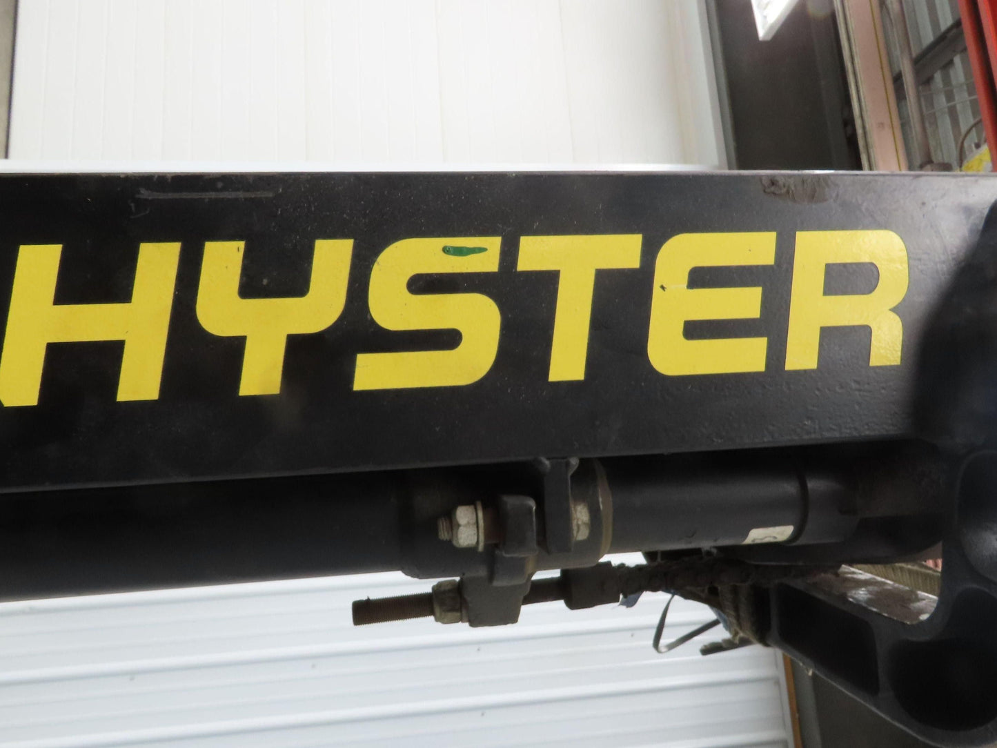 Hyster E30Z Forklift 3 Stage Mast 187" @ 2800LB From Hyster E30Z