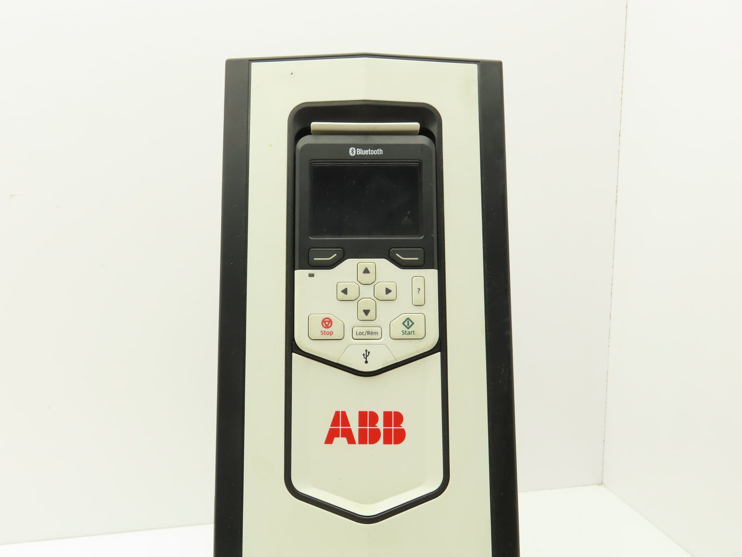 ABB ACS880-01-11A0-5 Variable Speed Inverter Drive VFD 7.5Hp 380/480VAC 3PH