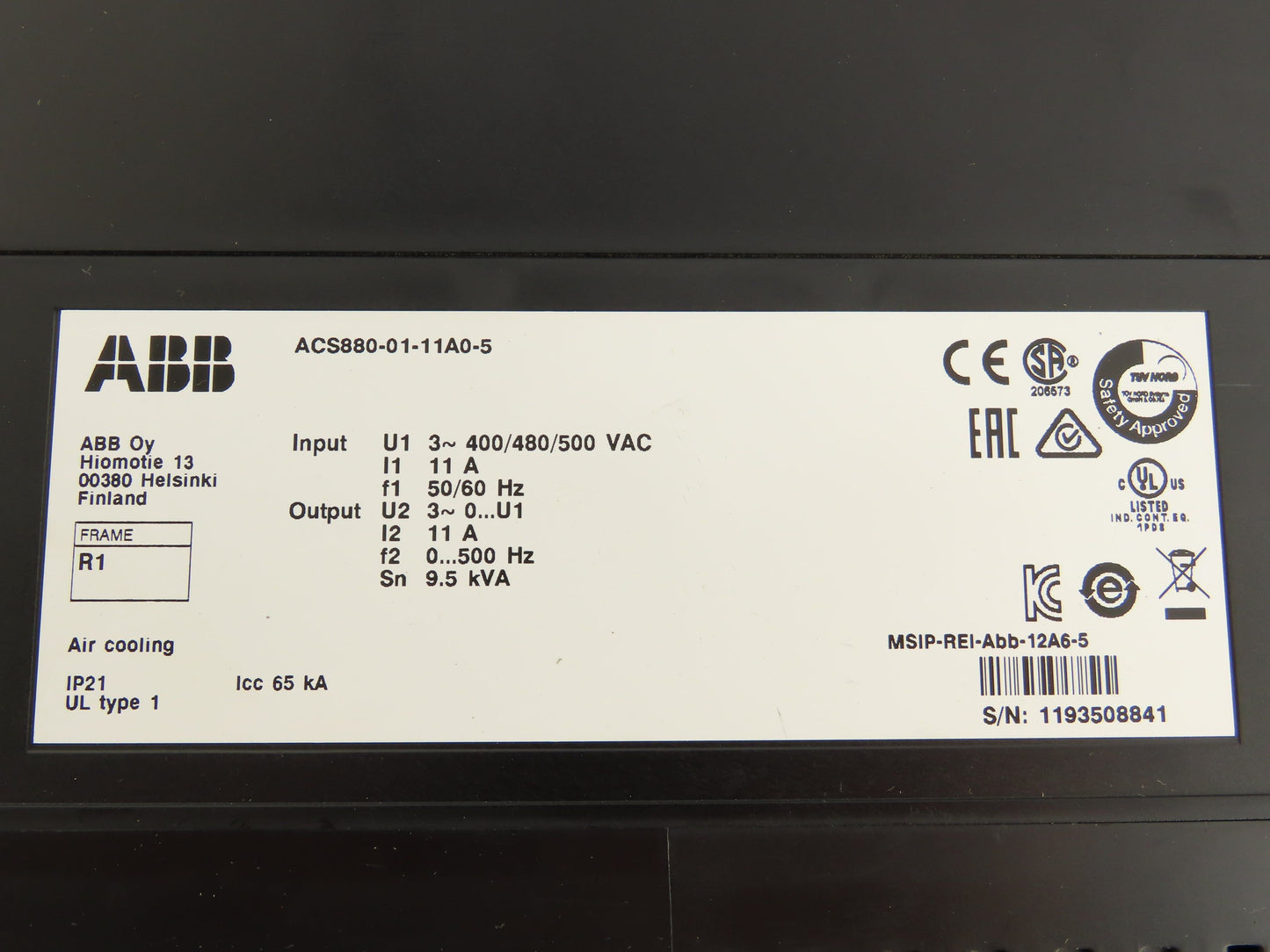 ABB ACS880-01-11A0-5 Variable Speed Inverter Drive VFD 7.5Hp 380/480VAC 3PH