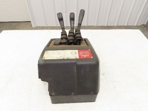 Hyster E60XM-33 Forklift Sideshift 3 Lever Controls And Model Label