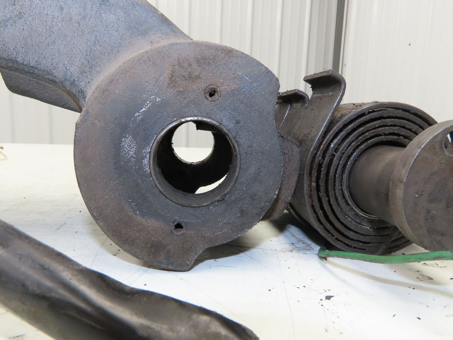 Crown PE 3000 Series PE3540-60 Pallet Jack Operator Handle Return Springs