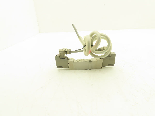 SMC SY7340-5DZ Solenoid Valve 3 Position Closed Center Pilot With Manifold 24VDC
