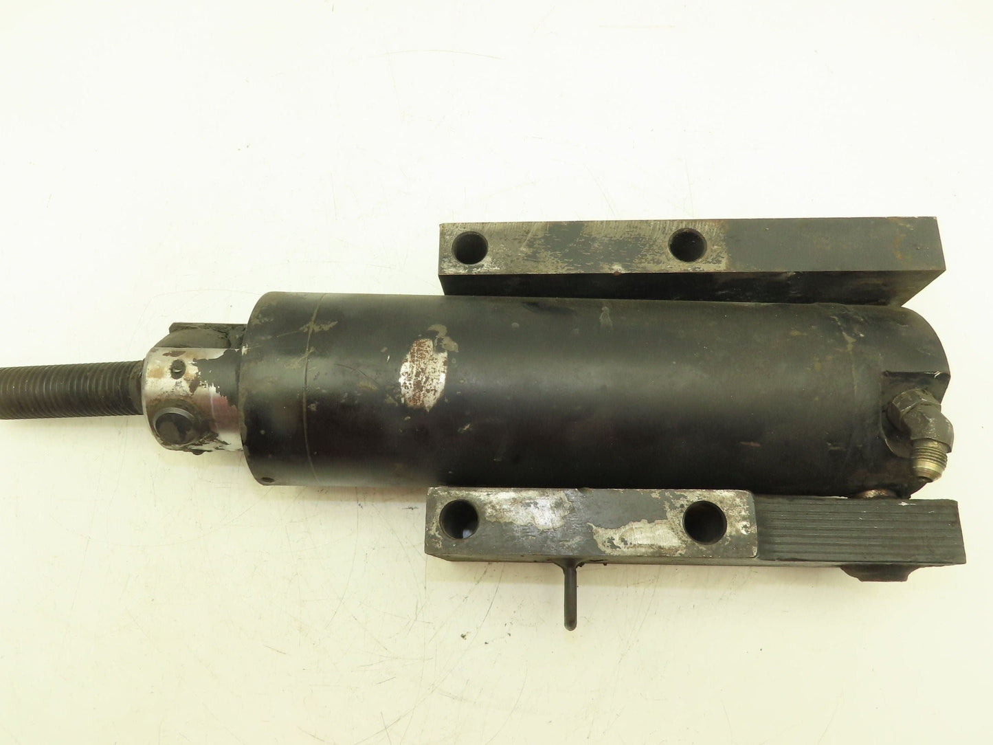 Crown PE 3000 Series PE3540-60 Pallet Jack Hydraulic Cylinder 6"Stroke 2.5"Bore