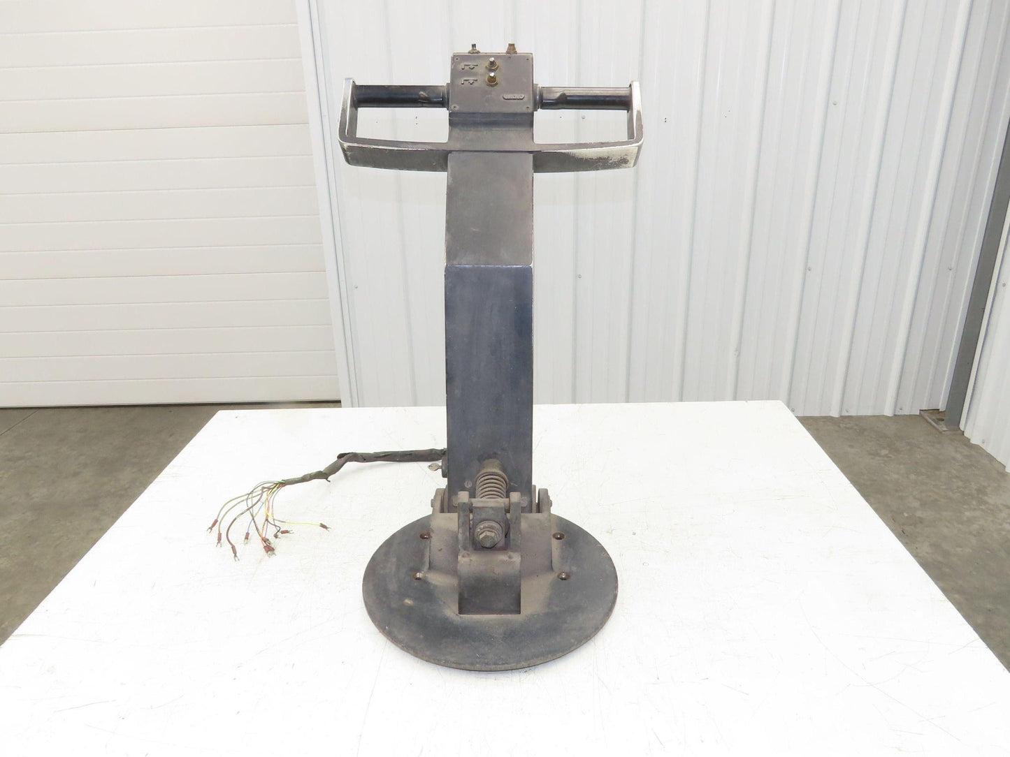 Crown 60PE-27-3 Pallet Jack Operator Forward Reverse Handle Up Down Horn Buttons