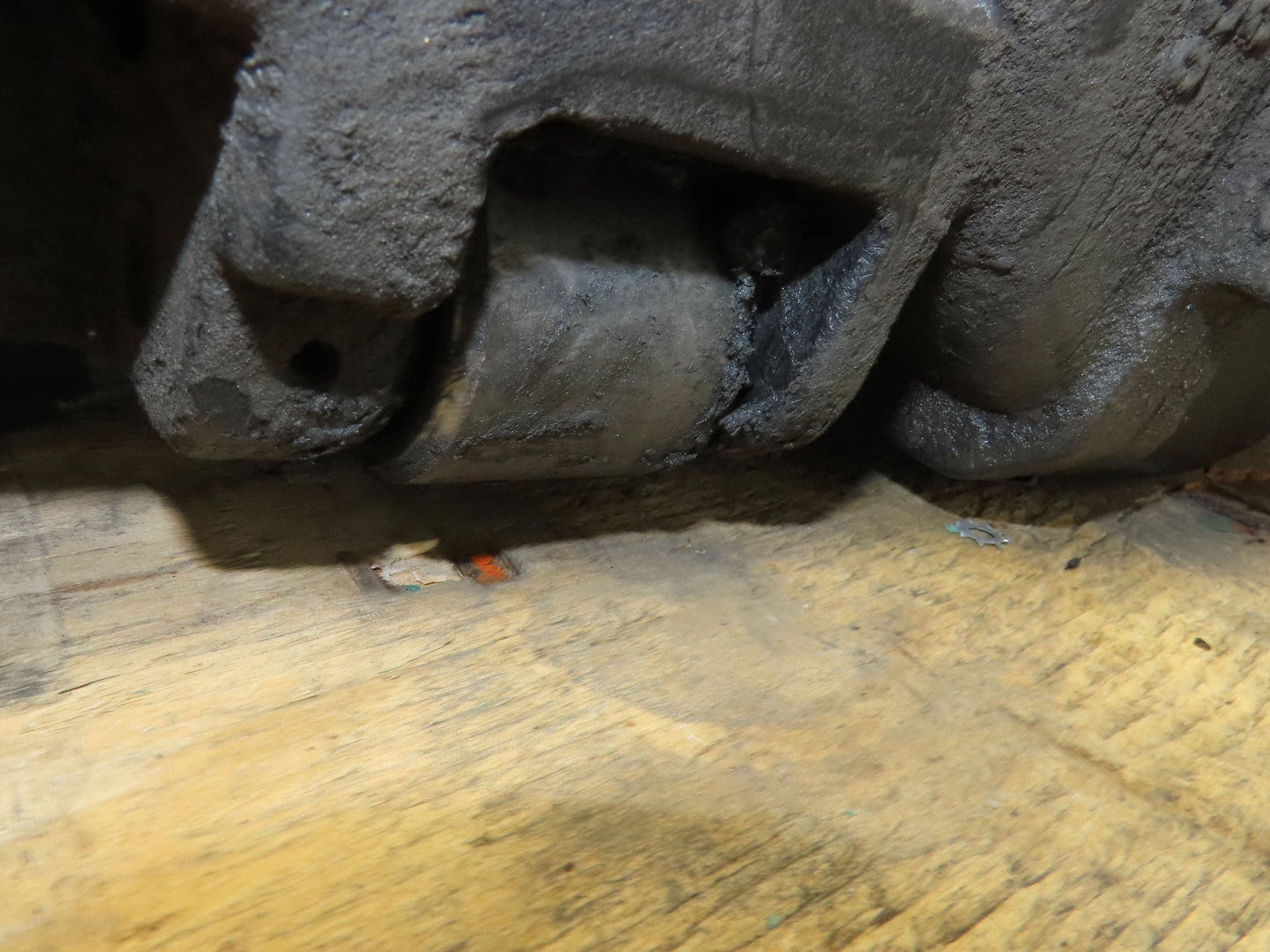 Crown 60PE-27-3 Pallet Jack Rear Drive Assembly Wheel Motor Column