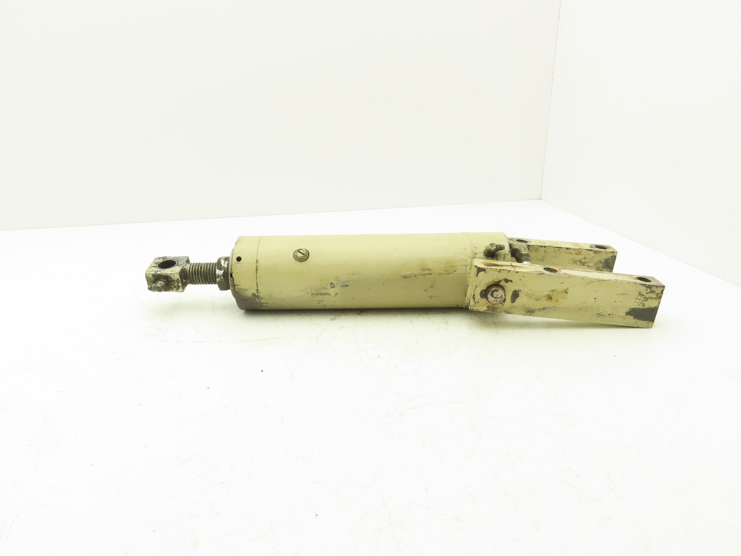 Crown 60PE-27-3 Pallet Jack Hydraulic Cylinder Assembly 2.375" Bore 5.75" Stroke