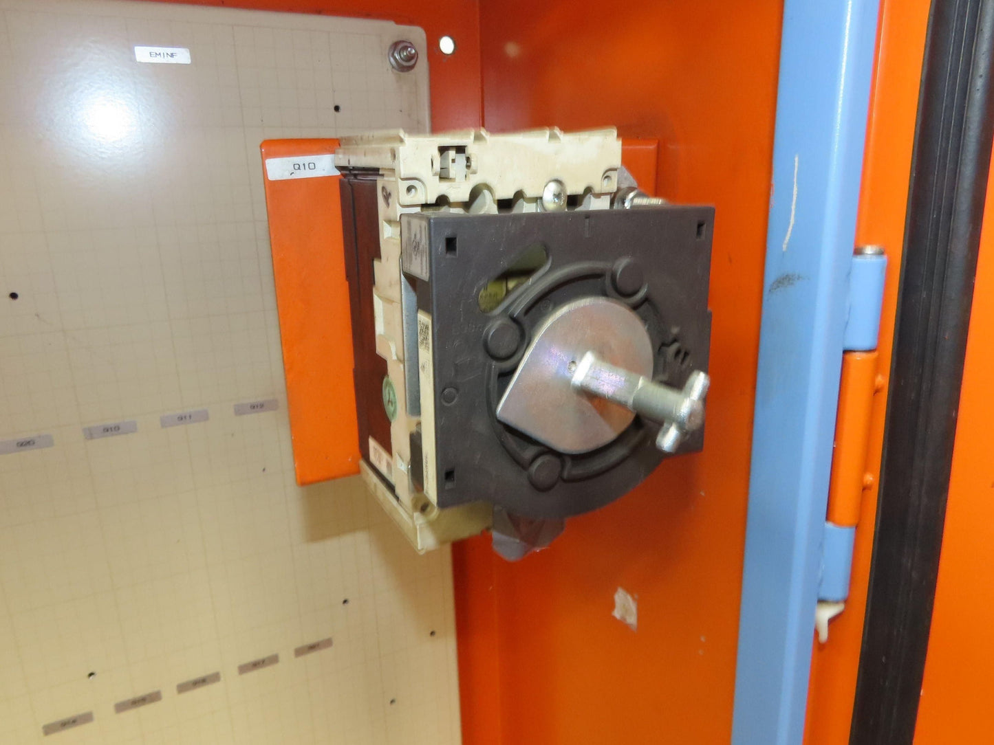 Takigen Electrical Enclosure 1400x700x300mm Control Cabinet 30A Disconnect