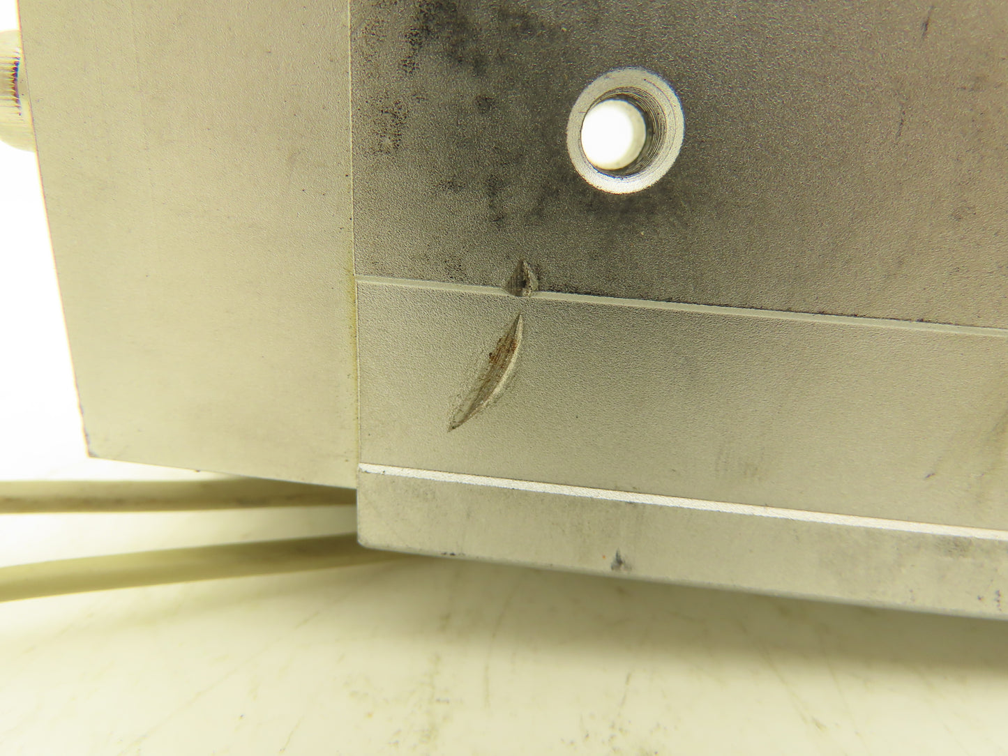 SMC MXQ20-75BSR Pneumatic Air Slide Table End Lock Cylinder 20mm x 75mm Stroke