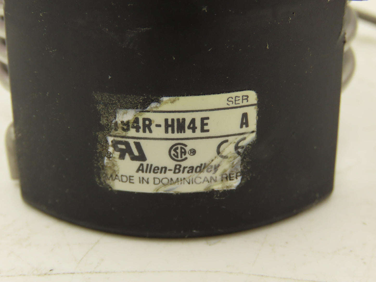 Allen Bradley 198-H2 Circuit Breaker Operator Mechanism Disconnect Handle