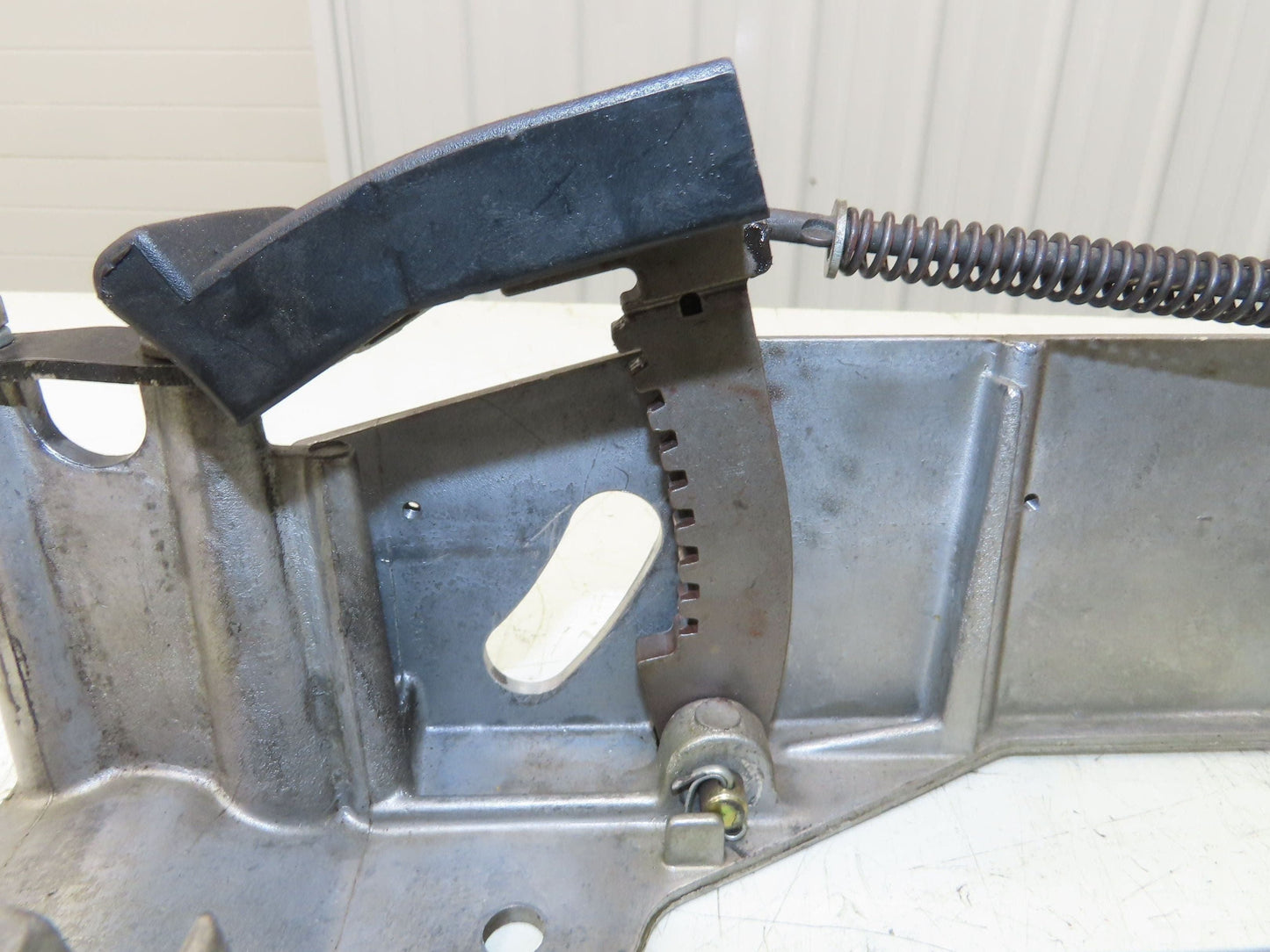 Hyster E30Z Forklift Steering Column Bracket Adjustable