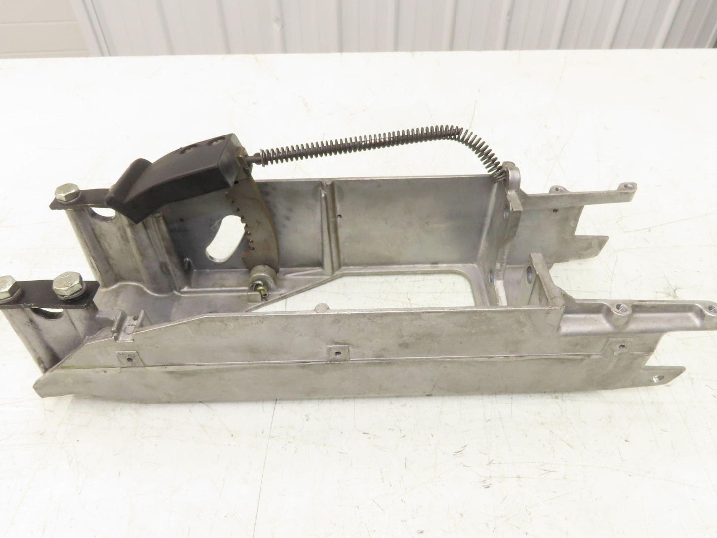 Hyster E30Z Forklift Steering Column Bracket Adjustable