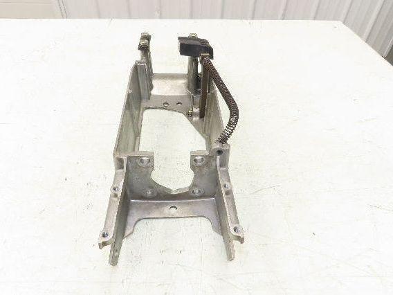 Hyster E30Z Forklift Steering Column Bracket Adjustable