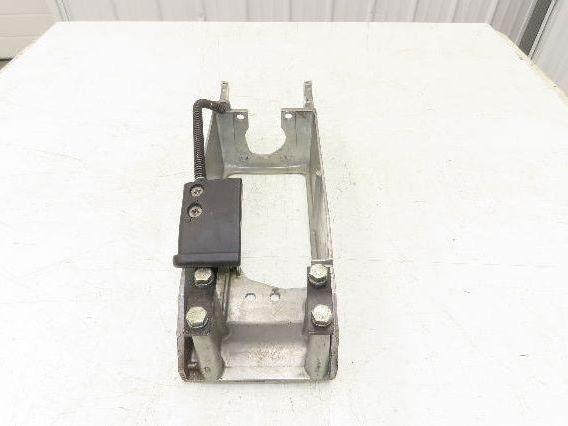 Hyster E30Z Forklift Steering Column Bracket Adjustable