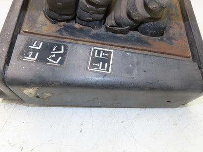 Hyster E30Z Forklift Sideshift 3 Lever Controls And Model Label