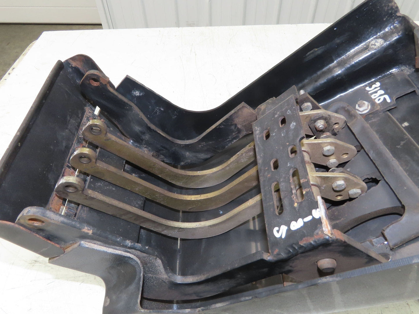 Hyster E30Z Forklift Sideshift 3 Lever Controls And Model Label