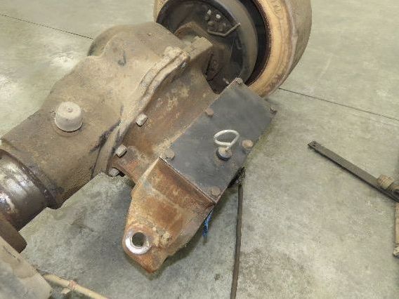 Hyster E30Z Forklift Dual-Wheel Drive Axle Assembly 5-Lug