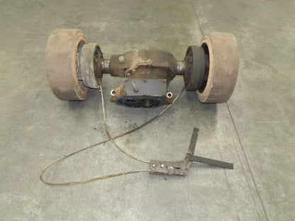 Hyster E30Z Forklift Dual-Wheel Drive Axle Assembly 5-Lug