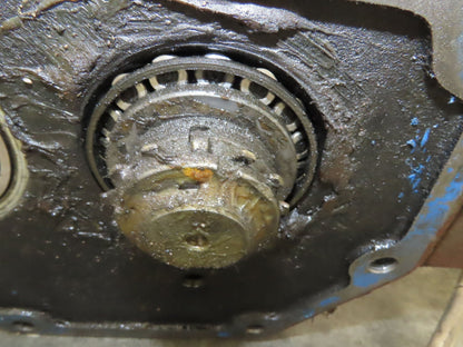 Hyster E30Z Forklift Dual-Wheel Drive Axle Assembly 5-Lug