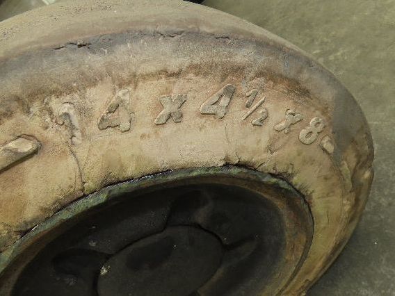 Hyster E30Z Forklift Dual-Wheel Steer Axle Assembly