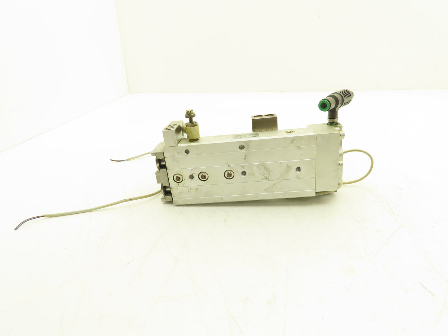 SMC MXQ20L-75BSR Pneumatic Air Slide Table End Lock Cylinder 20mm x 75mm Stroke