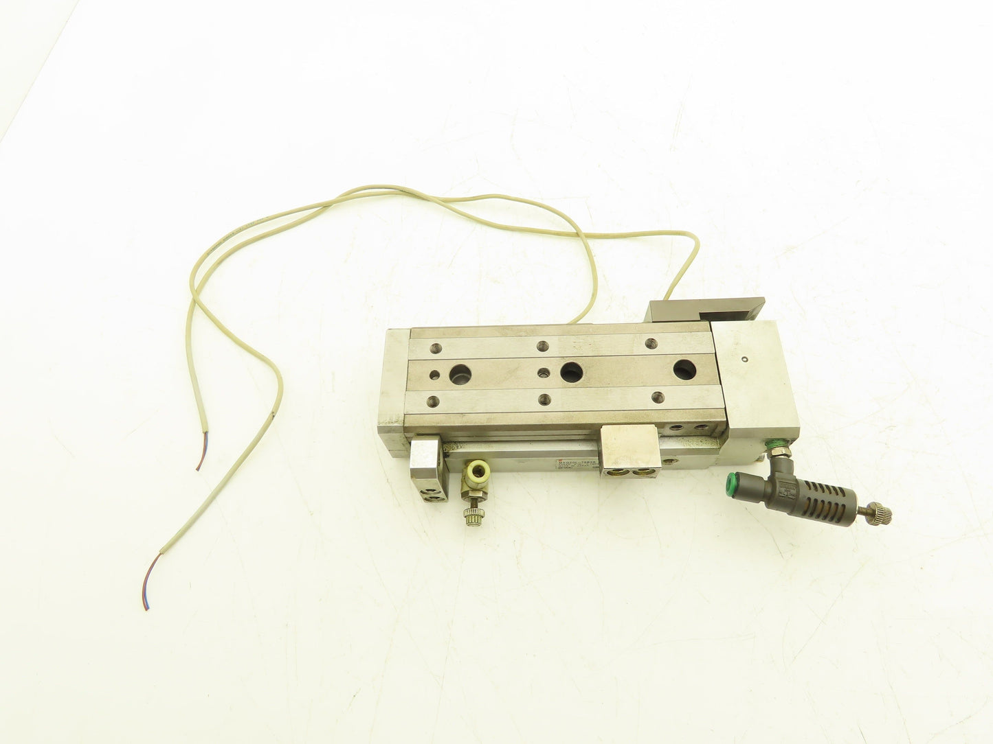 SMC MXQ20L-75BSR Pneumatic Air Slide Table End Lock Cylinder 20mm x 75mm Stroke